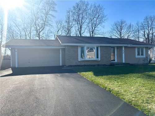 187 Pearson Ln, Greece, NY, 14612-3537 | Card Image
