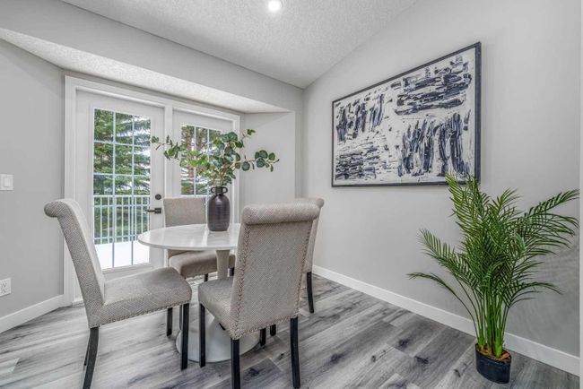 25 Gladstone Gardens Sw, Home with 4 bedrooms, 3 bathrooms and 4 parking in Calgary AB | Image 14