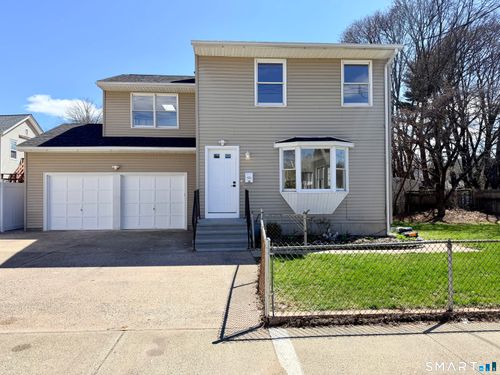 36 Westfield St, West Haven, CT, 06516-1329 | Card Image