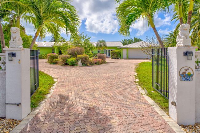 Driveway | Image 33