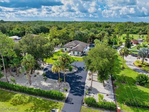 328 16th Ave Nw, Naples, FL, 34120-2351 | Card Image