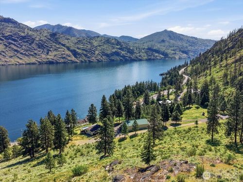 170 Hania Ln, Chelan, WA, 98816-7700 | Card Image
