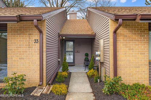 33 Claremont Ct, Red Bank, NJ, 07701-5418 | Card Image