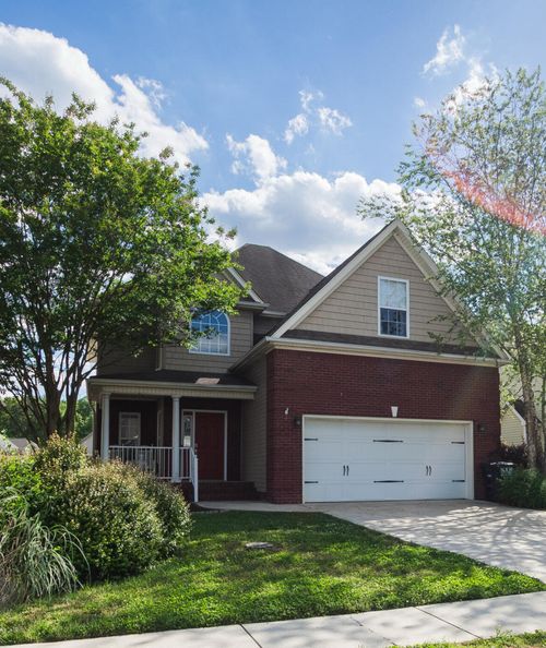 8420 Sophie Ln, Ooltewah, TN, 37363-5911 | Card Image