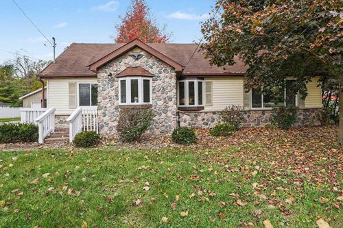 1356 S River Road, Thomas Township, MI, 48609 | Card Image