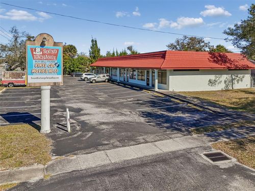 8625 66th St N, PINELLAS PARK, FL, 33782-4527 | Card Image