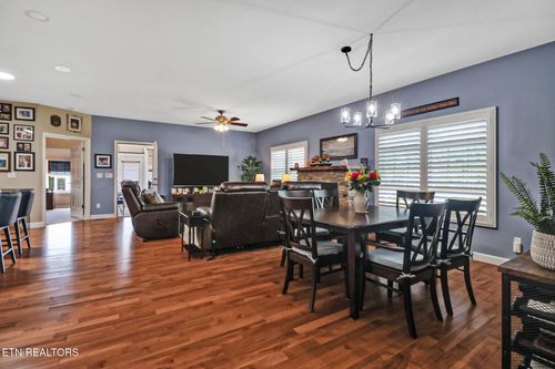 111 Our Way Loop, Crossville, TN, 38555-5791 | Card Image