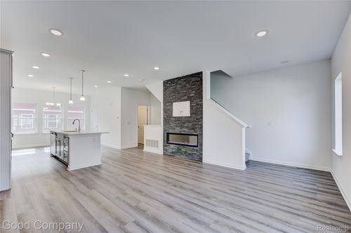 4849 Ludlow Ave, Rochester, MI, 48307 | Card Image