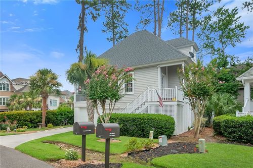 56 Royal Pointe Dr, Hilton Head Island, SC, 29926-1166 | Card Image