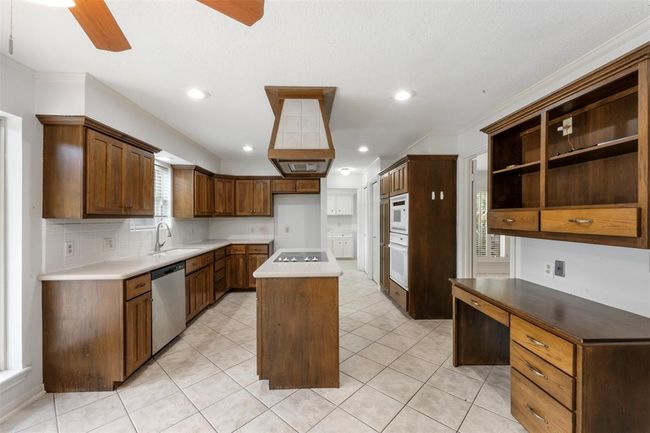 16611 Brenton Oaks Dr, House other with 4 bedrooms, 3 bathrooms and 2 parking in Spring TX | Image 11