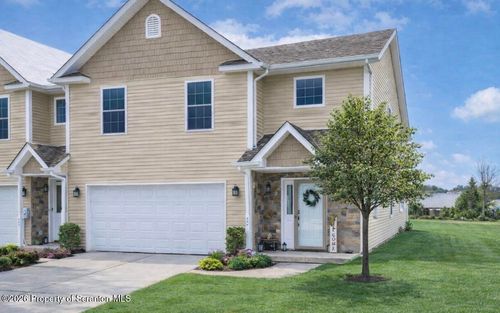 233 Shadow Wood Cir, Archbald, PA, 18403-7706 | Card Image