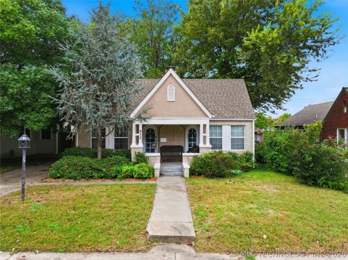 832 Indianapolis Ave, Tulsa, OK, 74112-3838 | Card Image