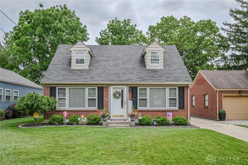 1768 Walnut Ter, Springfield, OH, 45504-1371 | Card Image