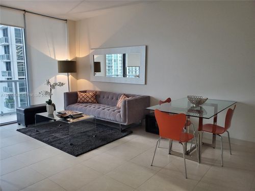 1604-1050 Brickell Ave, Miami, FL, 33131-3907 | Card Image
