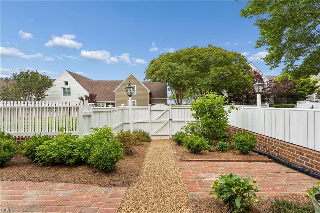 Residential in Yorktown 4