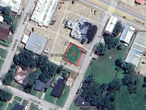 20 S Harris St, Bellville, TX, 77418-2220 | Card Image