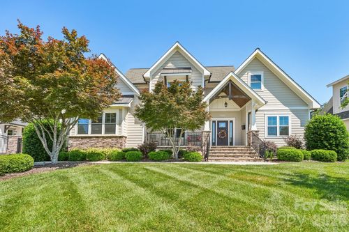 2032 Eaton Rd, Charlotte, NC, 28205-7417 | Card Image