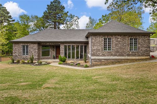 12 Live Oak Ln, Russellville, AR, 72802-9034 | Card Image