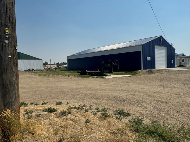 Phone pole property corner line | Image 49