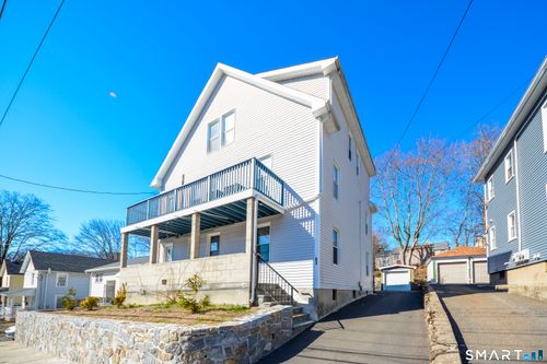 81 Myrtle Ave, Ansonia, CT, 06401-3142 | Card Image