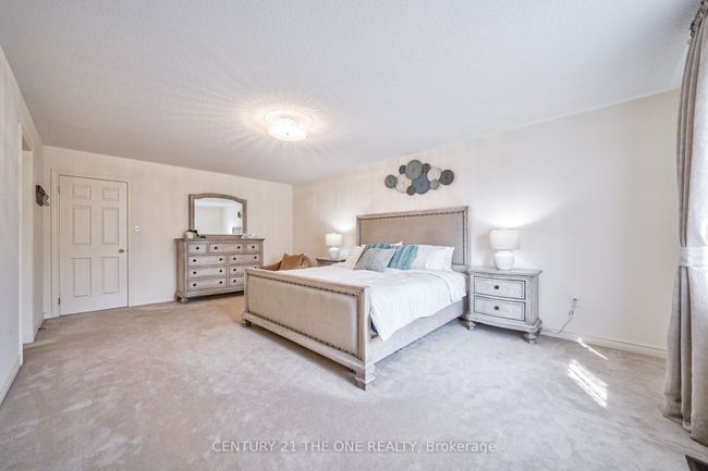 47 Hawkes Dr, House attached with 3 bedrooms, 3 bathrooms and 1 parking in Richmond Hill ON | Image 12