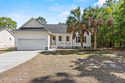 2336 Frink Lake Dr, Southport, NC, 28461-9526 | Card Image