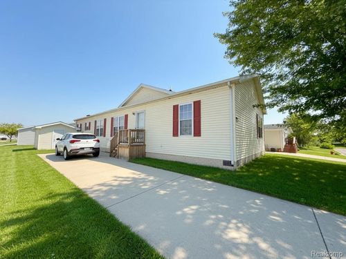 8205 Harrow Ct, Northville Township, MI, 48167-8616 | Card Image