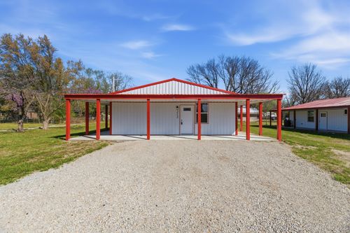 212 W Jackson Ave, Nowata, OK, 74048 | Card Image