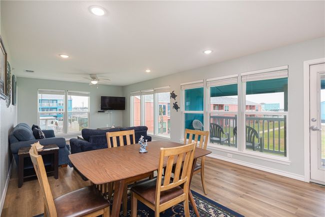 602 - 800 Beach Access Road 1 A, Condo with 3 bedrooms, 2 bathrooms and null parking in Port Aransas TX | Image 6