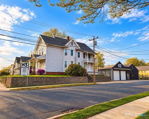 620 E Main St, New Britain, CT, 06051-2044 | Card Image