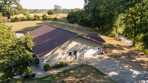 581 Flat Creek Rd, Cape Fair, MO, 65624-5313 | Card Image