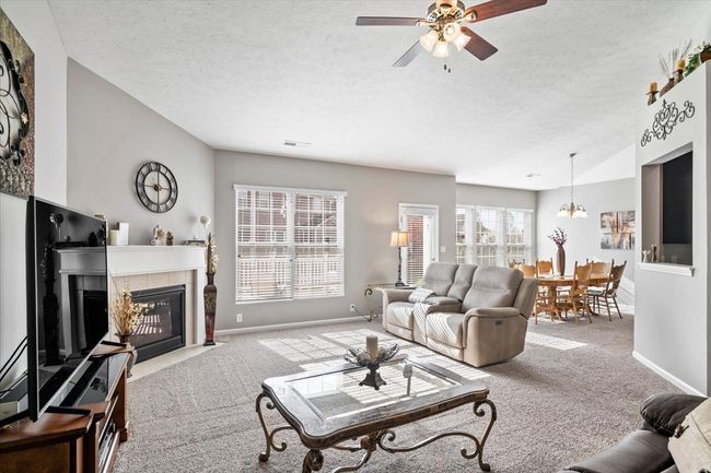 6247 Silver Leaf Dr, House other with 3 bedrooms, 2 bathrooms and null parking in Zionsville IN | Image 6