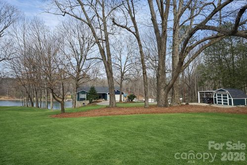 124 Keven Dr, Troutman, NC, 28166-8683 | Card Image