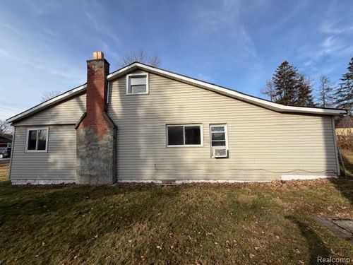 120 Pickford St, Novi, MI, 48377-1357 | Card Image