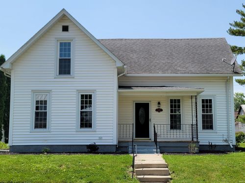 412 S Van Scoyoc St, Avilla, IN, 46710-5226 | Card Image