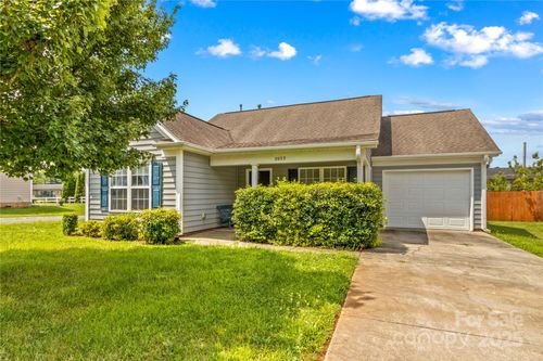 2022 Wexford Way, Statesville, NC, 28625-5020 | Card Image