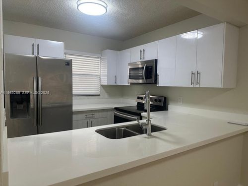 apt-d-1463 Lake Crystal Dr, West Palm Beach, FL, 33411-2018 | Card Image