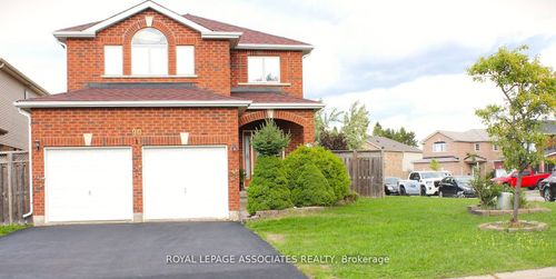 90 Sweetnam Dr, Lindsay, ON, K9V0A6 | Card Image