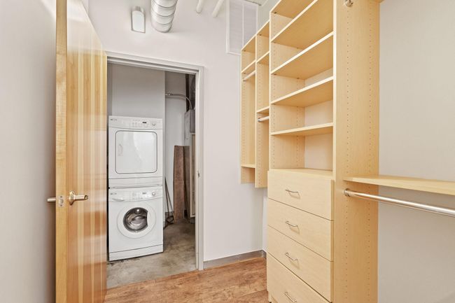In-unit laundry | Image 13