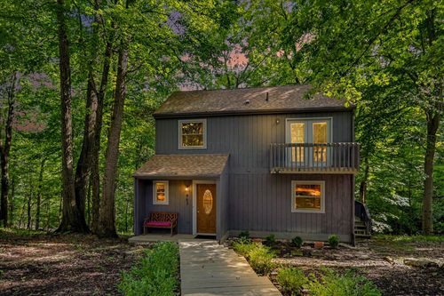 983 Sauk Ct, Sugar Grove, OH, 43155 | Card Image