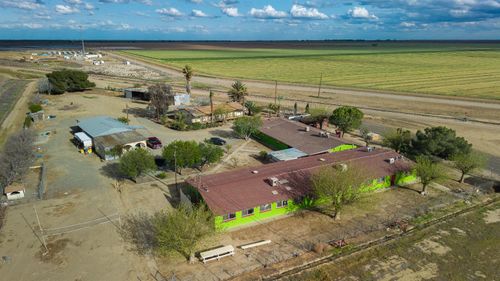 35976 S Siskiyou Ave, Huron, CA, 93234 | Card Image