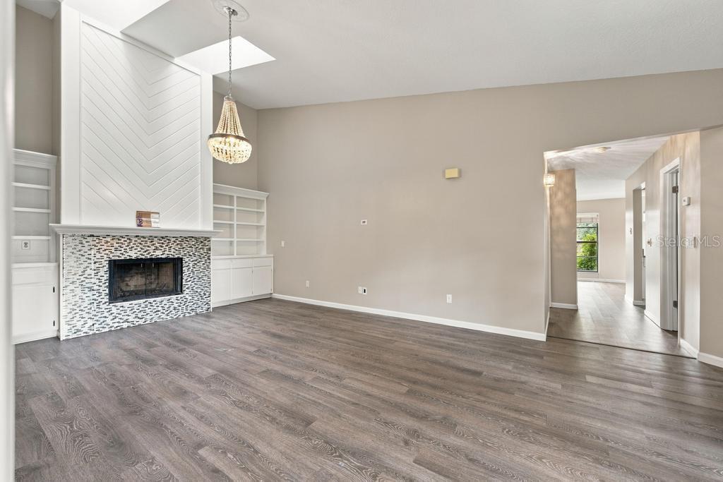 Residential Lease in LAKE MARY 4