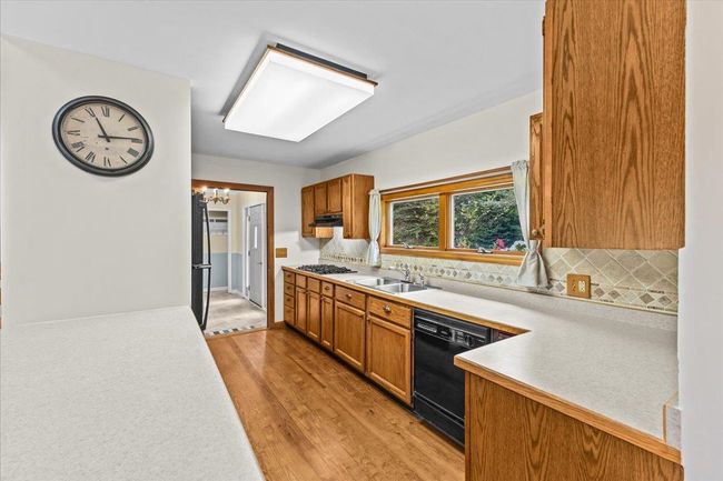 119 Brook And Pine Rd, House other with 3 bedrooms, 2 bathrooms and null parking in Morristown VT | Image 11