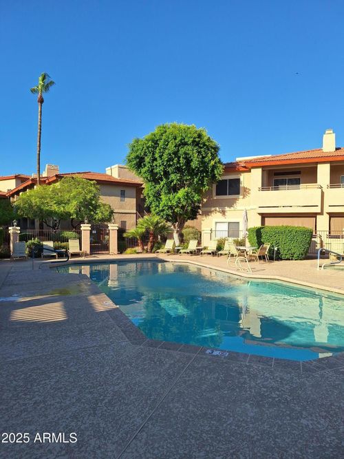2063-10410 N Cave Creek Rd, Phoenix, AZ, 85020-1644 | Card Image