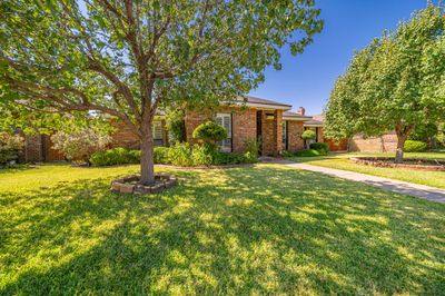 1811 Kensington Lane, House other with 3 bedrooms, 2 bathrooms and 2 parking in Midland TX | Image 2