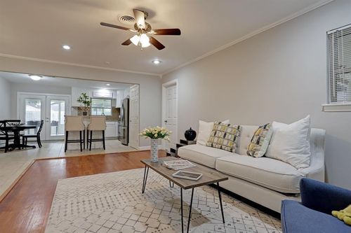 5205 Verdome Ln, Houston, TX, 77092-4225 | Card Image