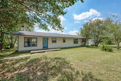 3919 Caldwell Ln, Del Valle, TX, 78617-3021 | Card Image