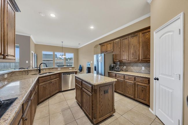 1741 Pine Dr, House other with 4 bedrooms, 3 bathrooms and null parking in Midlothian TX | Image 4