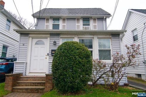 76 Prospect St, Midland Park, NJ, 07432-1683 | Card Image