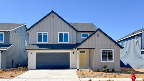 63205 Ne Carly Ln, Bend, OR, 97701 | Card Image